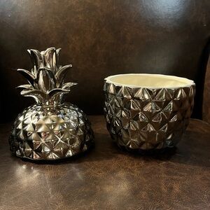 Silver Porcelain Pineapple Jar 🍍